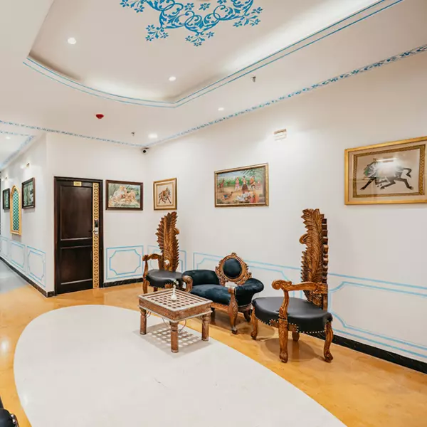 Reception & Lobby